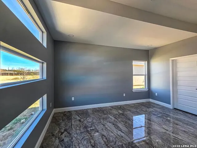2870 Garden View Eagle Pass, TX 78852
