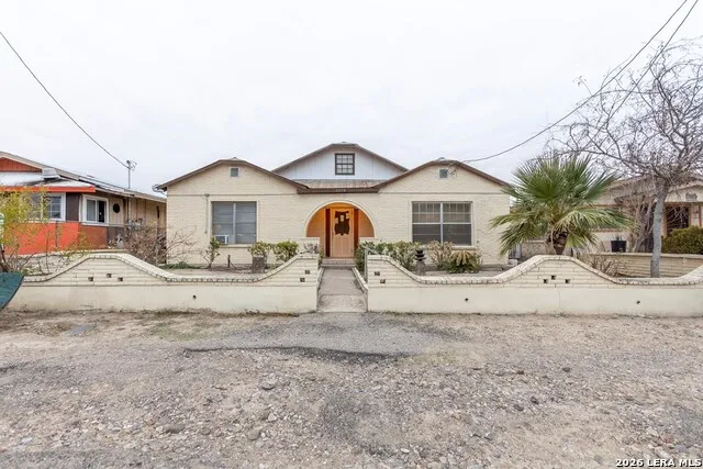 1576 El Indio Hwy Eagle Pass, TX 78852