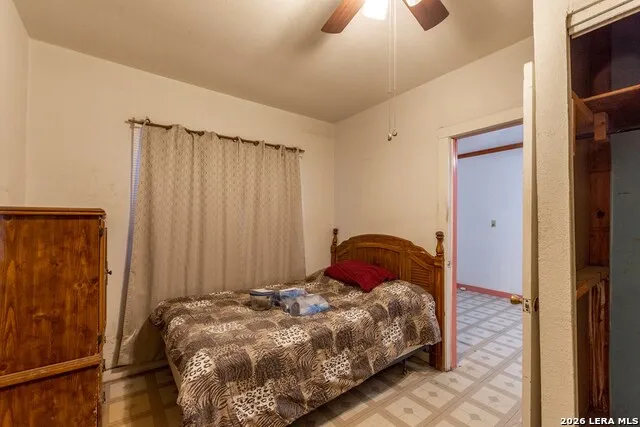 1576 El Indio Hwy Eagle Pass, TX 78852