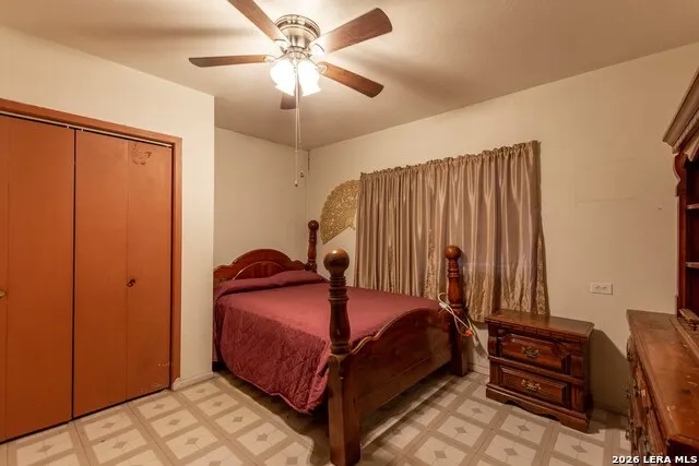 1576 El Indio Hwy Eagle Pass, TX 78852
