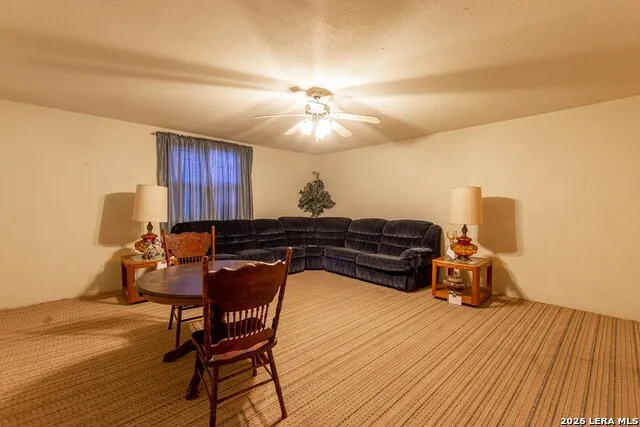 1576 El Indio Hwy Eagle Pass, TX 78852
