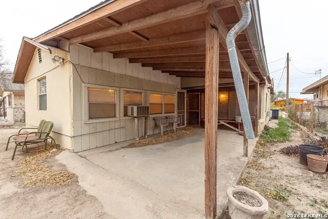 1576 El Indio Hwy Eagle Pass, TX 78852