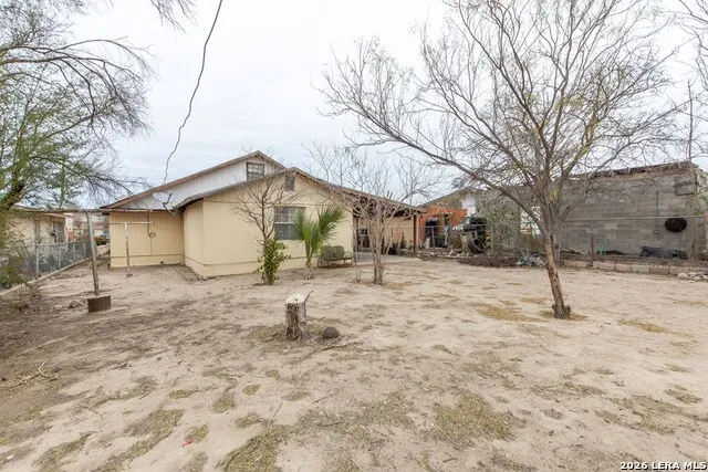 1576 El Indio Hwy Eagle Pass, TX 78852