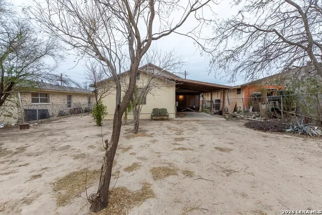 1576 El Indio Hwy Eagle Pass, TX 78852