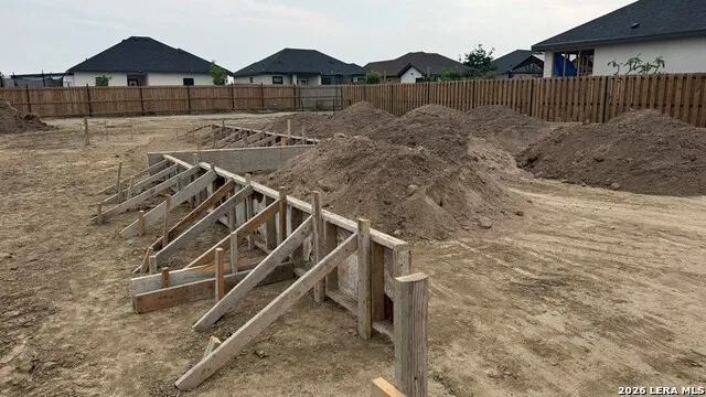 3238 Ethel Dr Eagle Pass, TX 78852