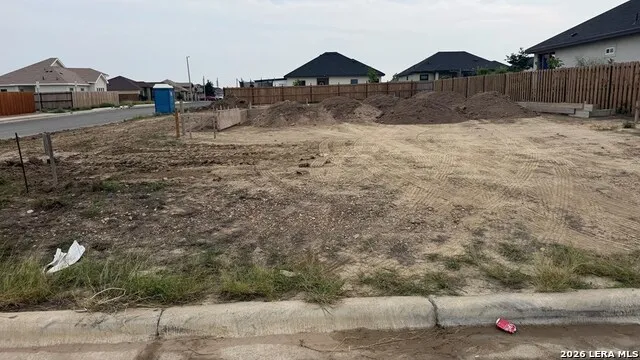 3238 Ethel Dr Eagle Pass, TX 78852
