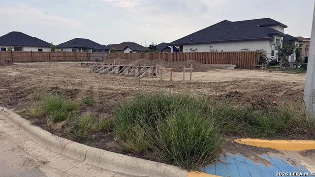 3238 Ethel Dr Eagle Pass, TX 78852