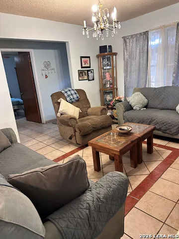 253 S Monroe St Eagle Pass, TX 78852