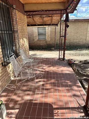 253 S Monroe St Eagle Pass, TX 78852