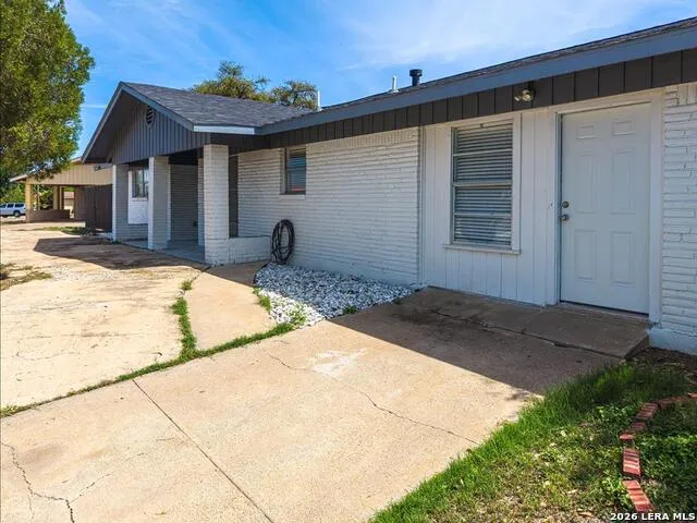 2384 Edna drive Eagle Pass, TX 78852