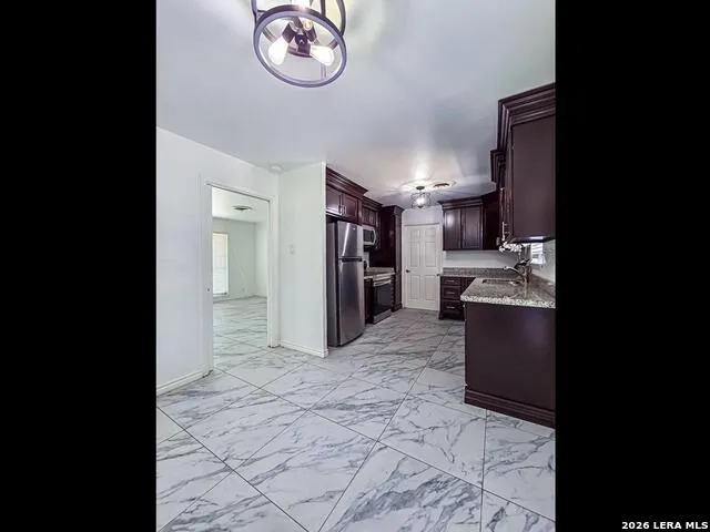 2384 Edna drive Eagle Pass, TX 78852