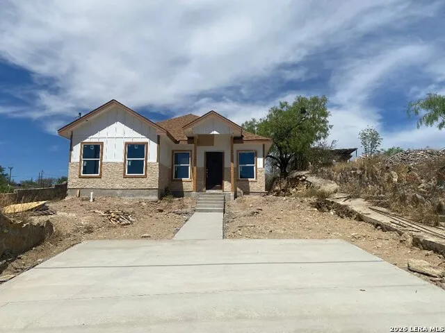 2095 CALLE COYUNDA Eagle Pass, TX 78852