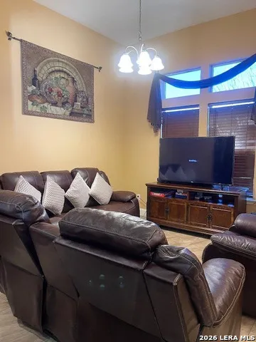 2822 Garden View Eagle Pass, TX 78852