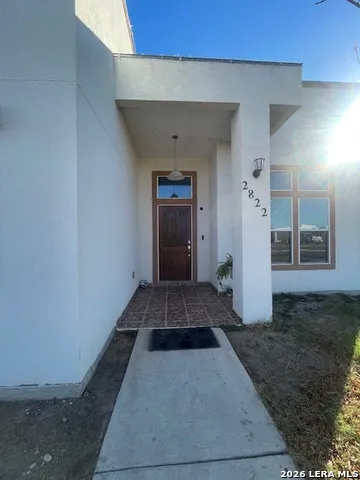 2822 Garden View Eagle Pass, TX 78852