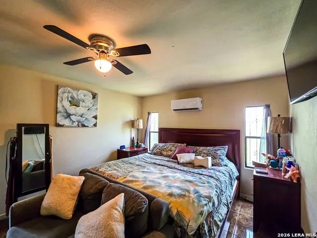 3879 CROSS CREEK DRIVE #N/A Unit N/A Eagle Pass, TX 78852