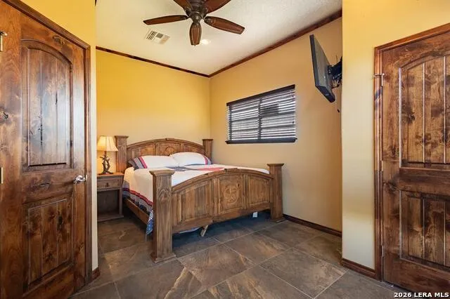 2476 Anejo Eagle Pass, TX 78852