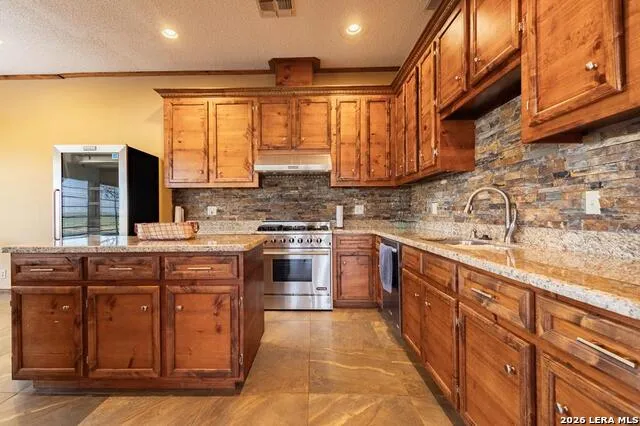 2476 Anejo Eagle Pass, TX 78852