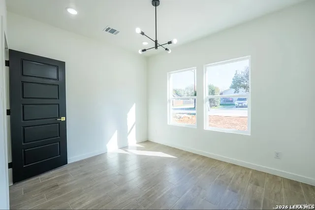 229 Colonial Ln La Vernia, TX 78121