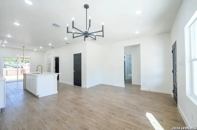 229 Colonial Ln La Vernia, TX 78121