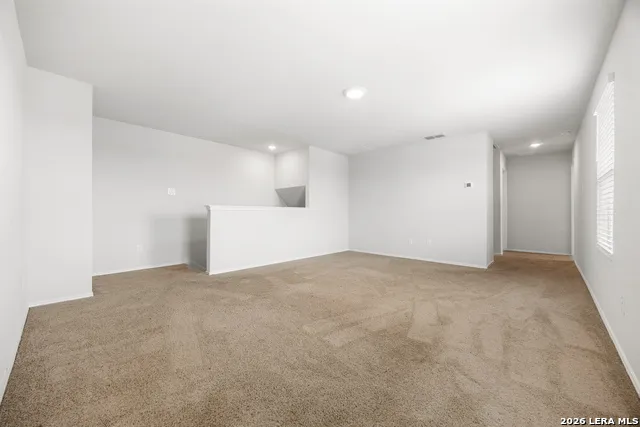 824 Cinnamon Teal Seguin, TX 78155