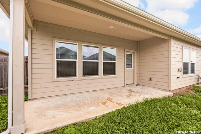 824 Cinnamon Teal Seguin, TX 78155