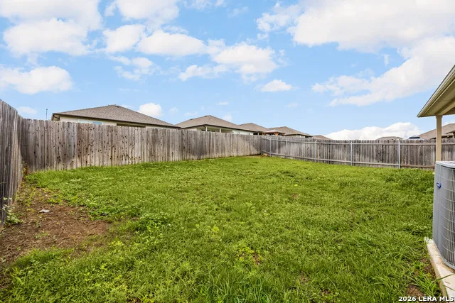 824 Cinnamon Teal Seguin, TX 78155