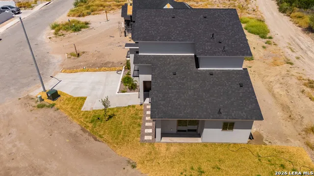 2222 Rio Sabinas Dr. Eagle Pass, TX 78852