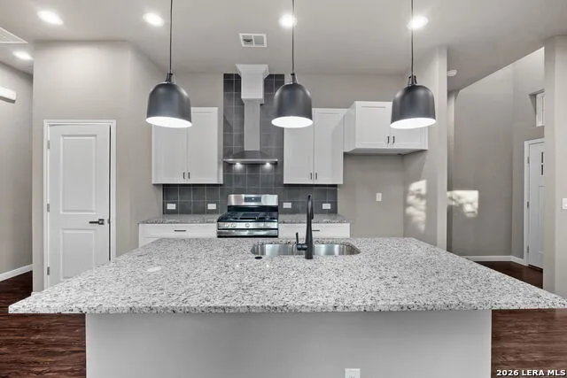 1243 W HARLAN AVE San Antonio, TX 78211