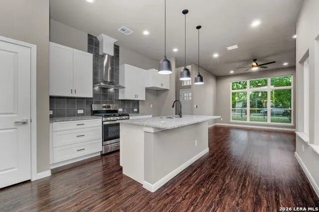 1243 W HARLAN AVE San Antonio, TX 78211