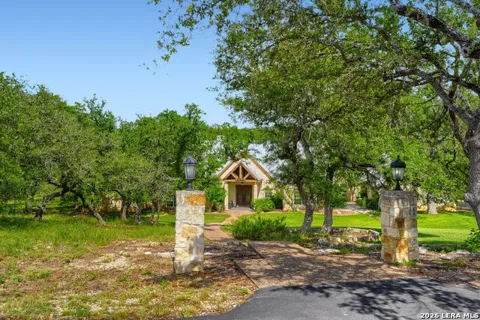 222 WINN VALLEY DR