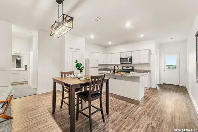13536 LUNAR LGT St Hedwig, TX 78152