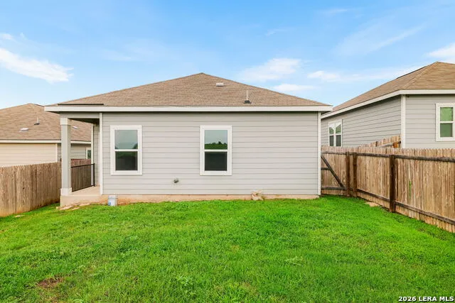 13536 LUNAR LGT St Hedwig, TX 78152