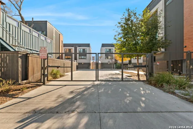 318 W GRAYSON ST #101 Unit 101 San Antonio, TX 78212
