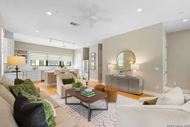 318 W GRAYSON ST #101 Unit 101 San Antonio, TX 78212