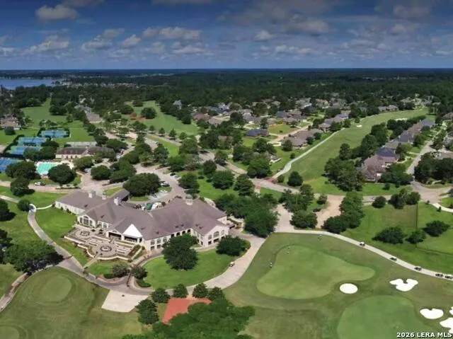 23 Melbourne Ct Montgomery, TX 77356