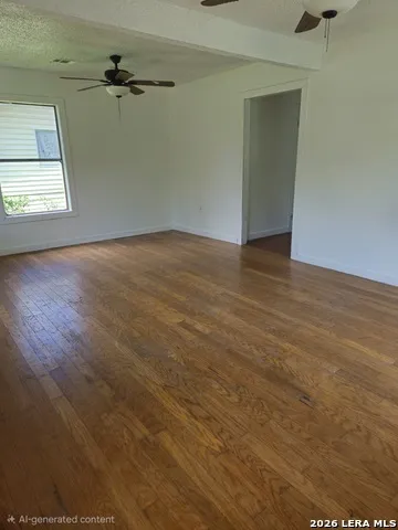957 Crystal San Antonio, TX 78211