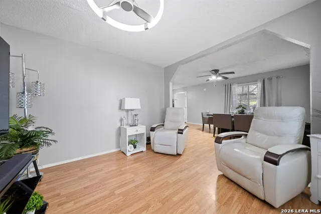 13950 Ih 35 Moore, TX 78057