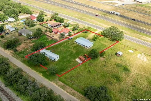 13950 Ih 35 Moore, TX 78057