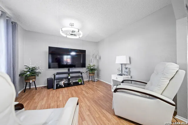 13950 Ih 35 Moore, TX 78057