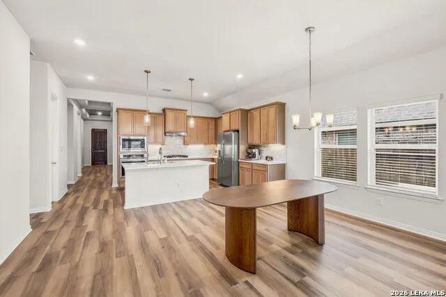 1752 Heritage Maples New Braunfels, TX 78132