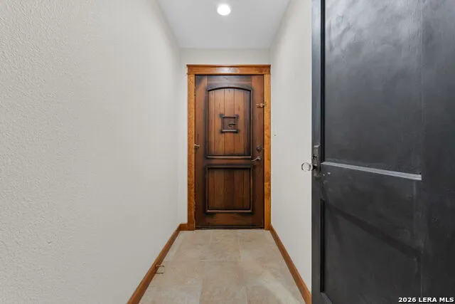 208 Oak Bend Dr La Vernia, TX 78121