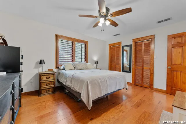 208 Oak Bend Dr La Vernia, TX 78121