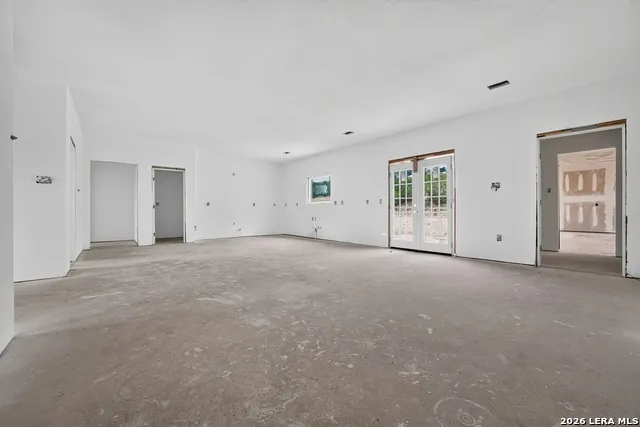 11796 MONTANA SPRINGS DR Marble Falls, TX 78654