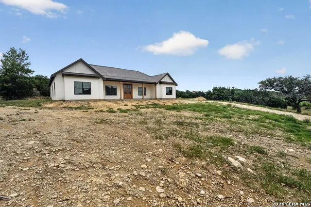 11796 MONTANA SPRINGS DR Marble Falls, TX 78654