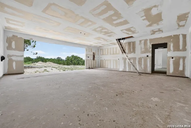 11796 MONTANA SPRINGS DR Marble Falls, TX 78654