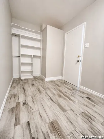 6235 FLINT ROCK DR San Antonio, TX 78238