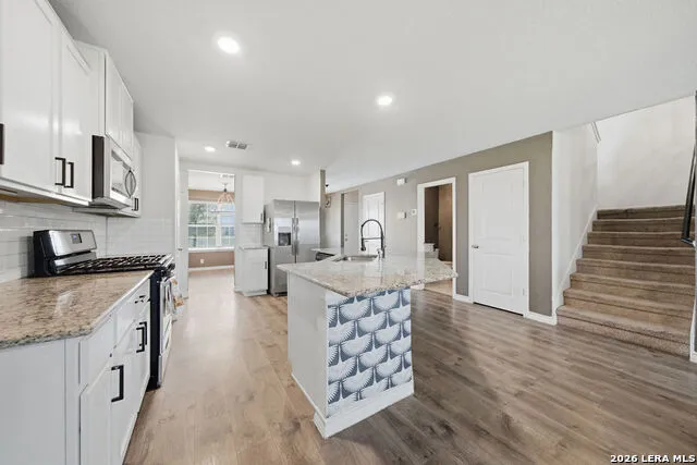 4014 FORT PALMER BLVD St Hedwig, TX 78152