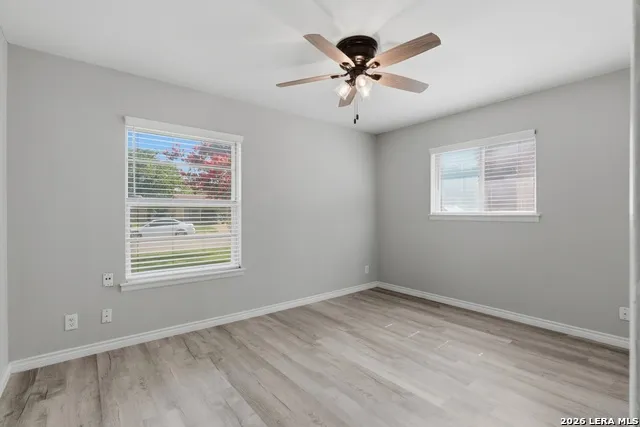 5202 CORAL MIST ST Kirby, TX 78219