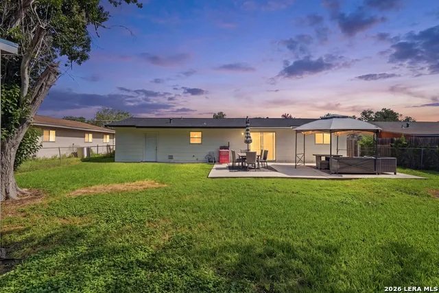 5202 CORAL MIST ST Kirby, TX 78219