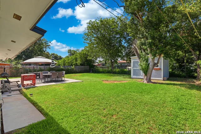 5202 CORAL MIST ST Kirby, TX 78219